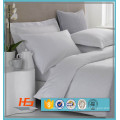 1800 Thread Count Queen Bedding Set With Duvet Cover and Pillow Cases